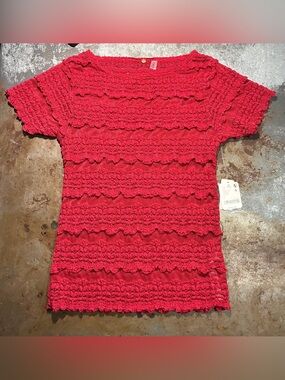 NWT free people top, Textured Red Short Sleeve Knit Top, lace